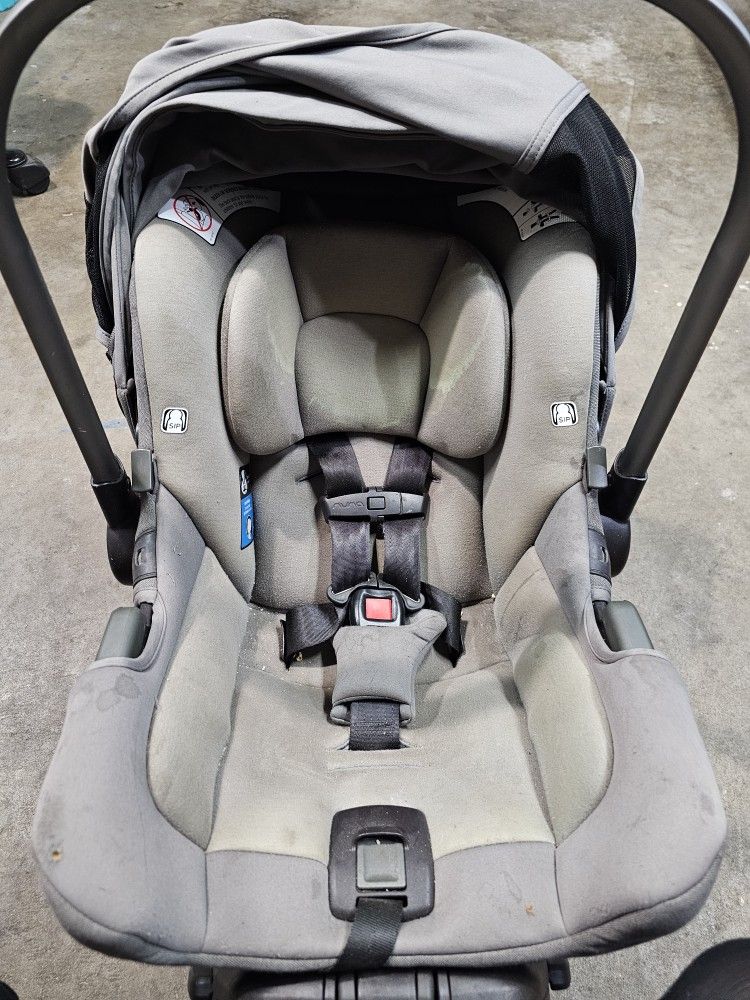 NUNA INFANT Pipa RX CAR Seat & BASE