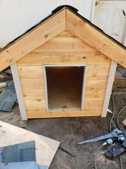 Custom dog houses