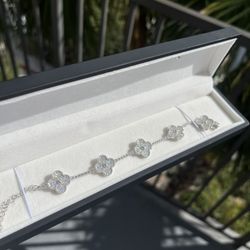 Moissanite