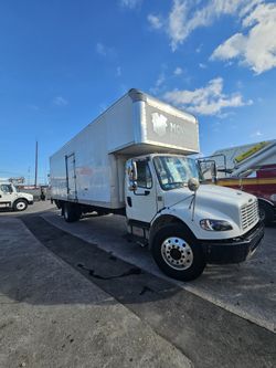 End-of-year deals! 💰🤑 Ready to hear cash offers. 💵 Financing is available, as is transportation. 🚚 We just need a zip code to get you a quote. 📍
