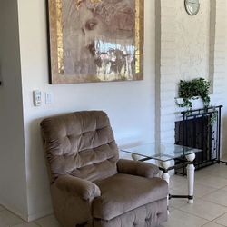Recliners 