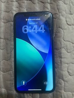 Apple iPhone with Notch Display unlocked