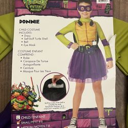 Girls Ninja Turtle Costume. 