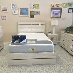 Must Go !! Queen (Bed/Nightstand/Dresser/Mirror) - Fast Delivery