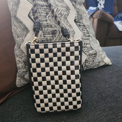 Crossbody Black And Creme