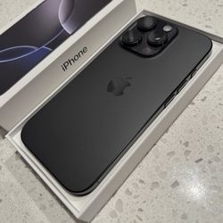Black iPhone 16 max pro 256 g