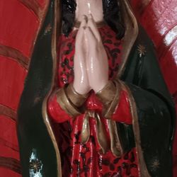 Virginia De Maria  Statue - XL