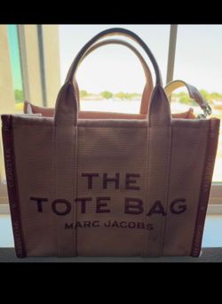 Medium Tote Bag