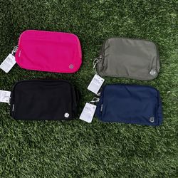 Lululemon Athletica Everywhere Belt Bag 2L 