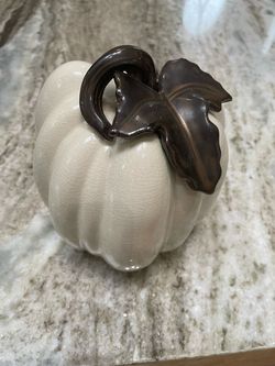 Cream ceramic pumpkin