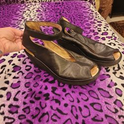 Womens Peep Toe Shoes
