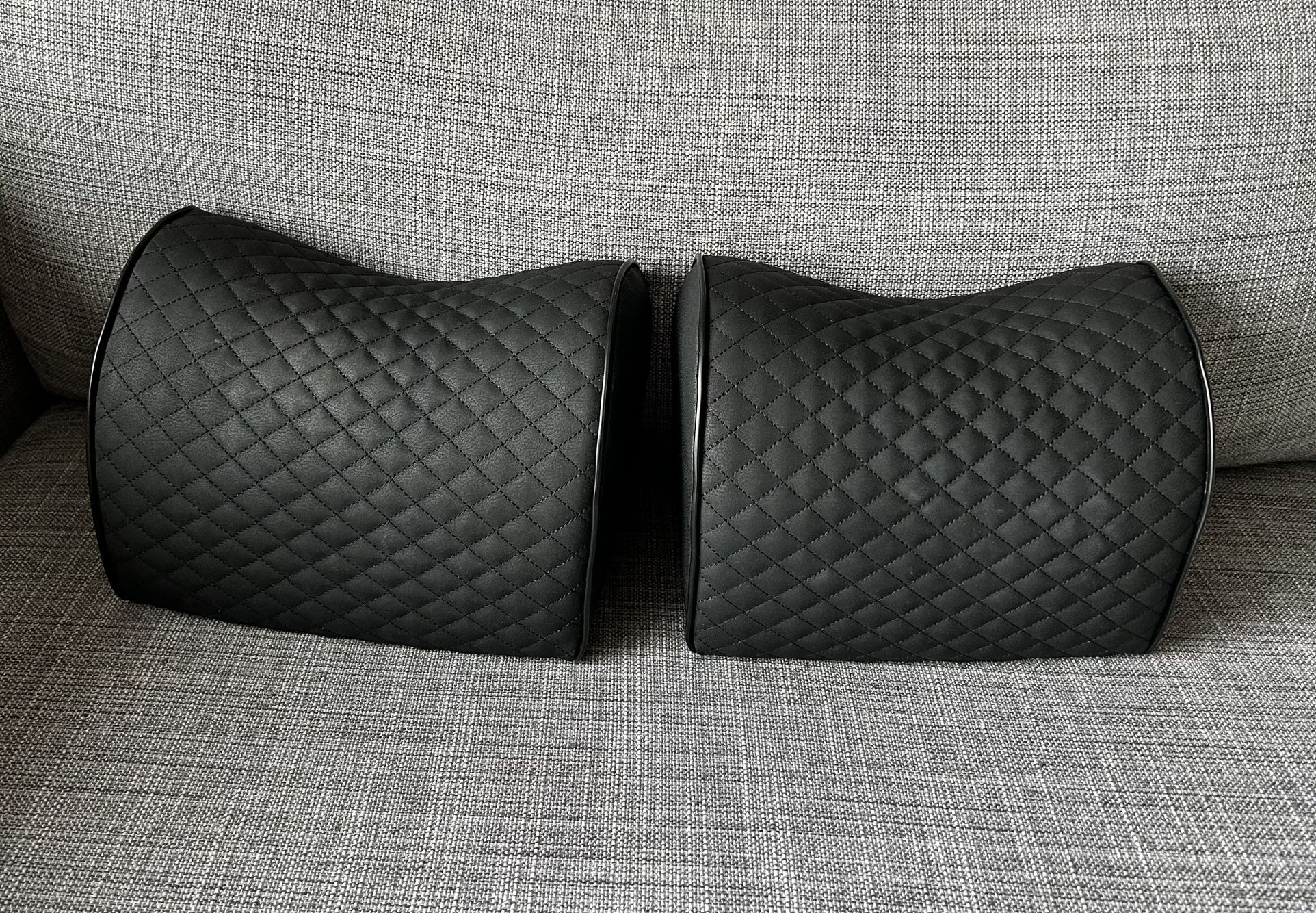 Car Neck Pillows (Like New)