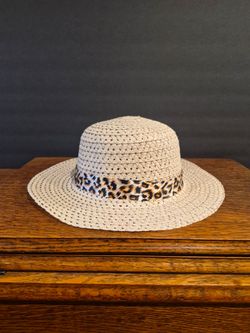 Women's Woven Straw Sun Hat