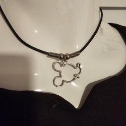 $15.00 - 1970's-80's Disney Mickey Mouse Charm + Black Leather Necklace, Choker Style!  Like New Condition!!