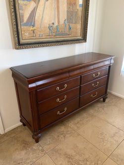 Ethan Allen Buffet Cherry Solid Wood