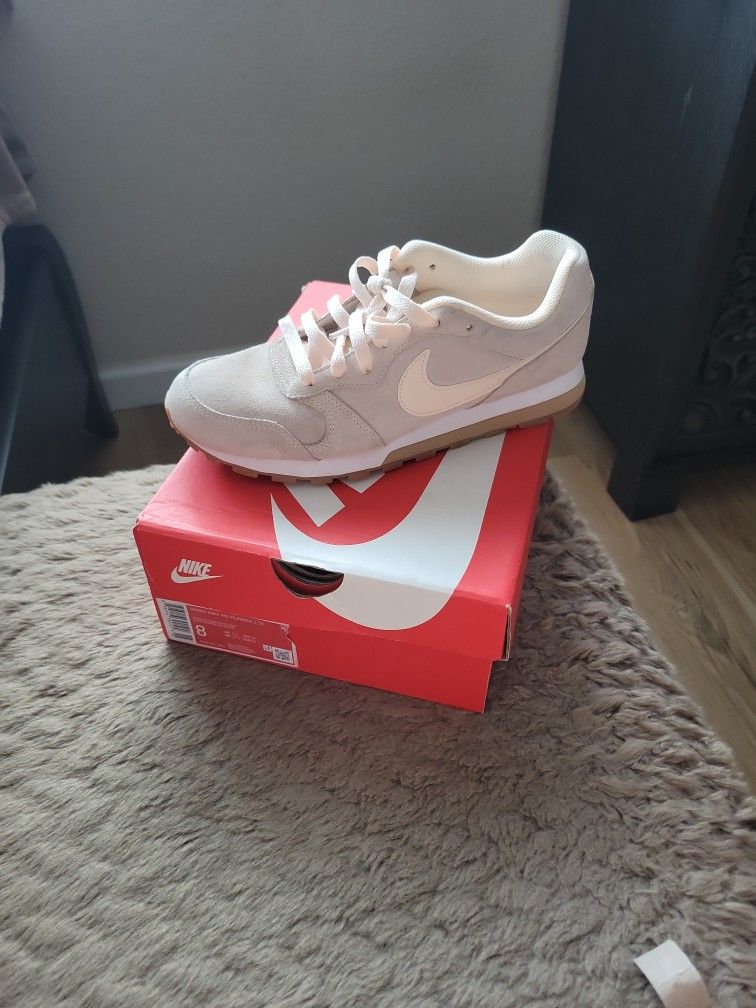 Nike MD Runner 2 Se