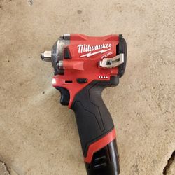 Milwaukee Impact Stubby 1/2