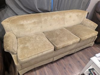 Vintage Tufted Velvet Three-Seat Sofa
