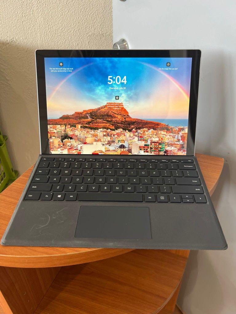 SURFACE PRO 6 i5-8350u 16GB RAM 256GB SSD WINDOWS 11 PRO