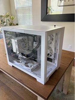 Custom White Gaming PC RTX 4060 TI / i5 12400F