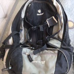 Backpacking Day Pack Backpack, Tons Of Pockets