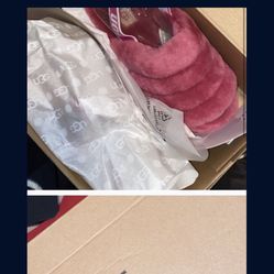UGG Funkette Chunky Sequin Slipper platform for Sale in Goodyear, AZ -  OfferUp