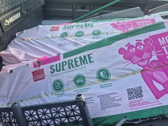 3 tab shingles 6 Bundles 2 roofing squares