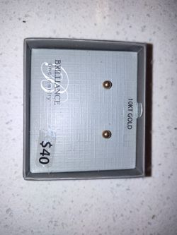10k Gold Stud Earrings