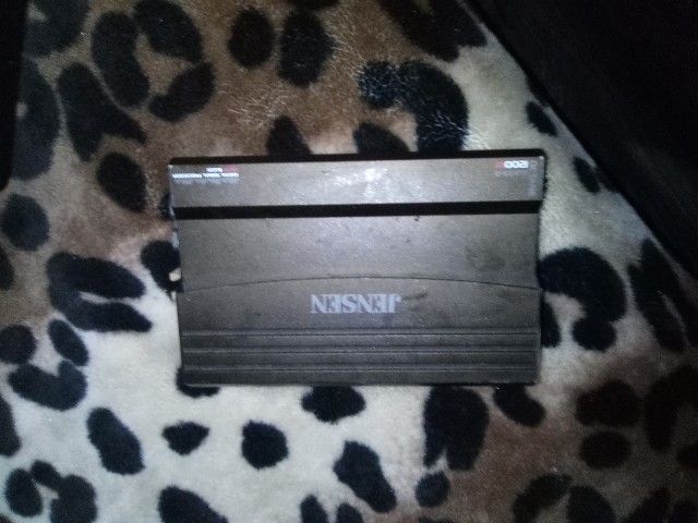 Jensen 1200 Watt Amplifier Class D