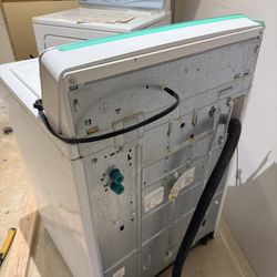 Used Electrical  Washer/dryer 
