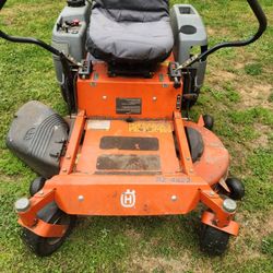 2019 Husqvarna Z4623 23 Hp Kholer Engine 46 Inch Cut Zero Turn 