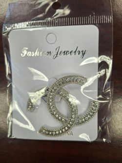 Mother's day 🎁-  Designer inspired Broaches