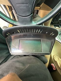BMW E60 Idrive display unit
