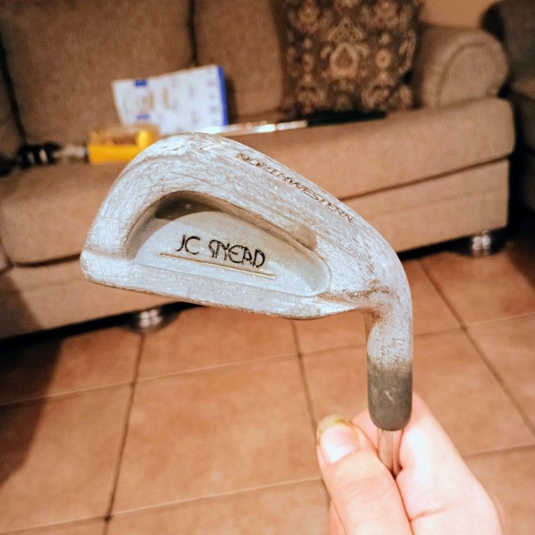 "Northwestern J.C. Snead" Men's/ Steel shaft/ single/ No. 7 iron (golf club)(↕️H 37" in.)