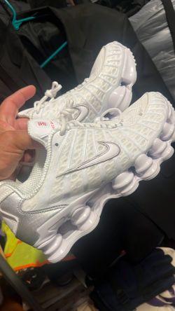 Tenis deportivos Nike para hombre size 7