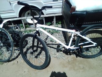26-in BMX bike