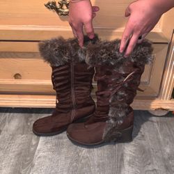 Boots Size 6