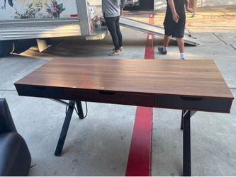 Office table!