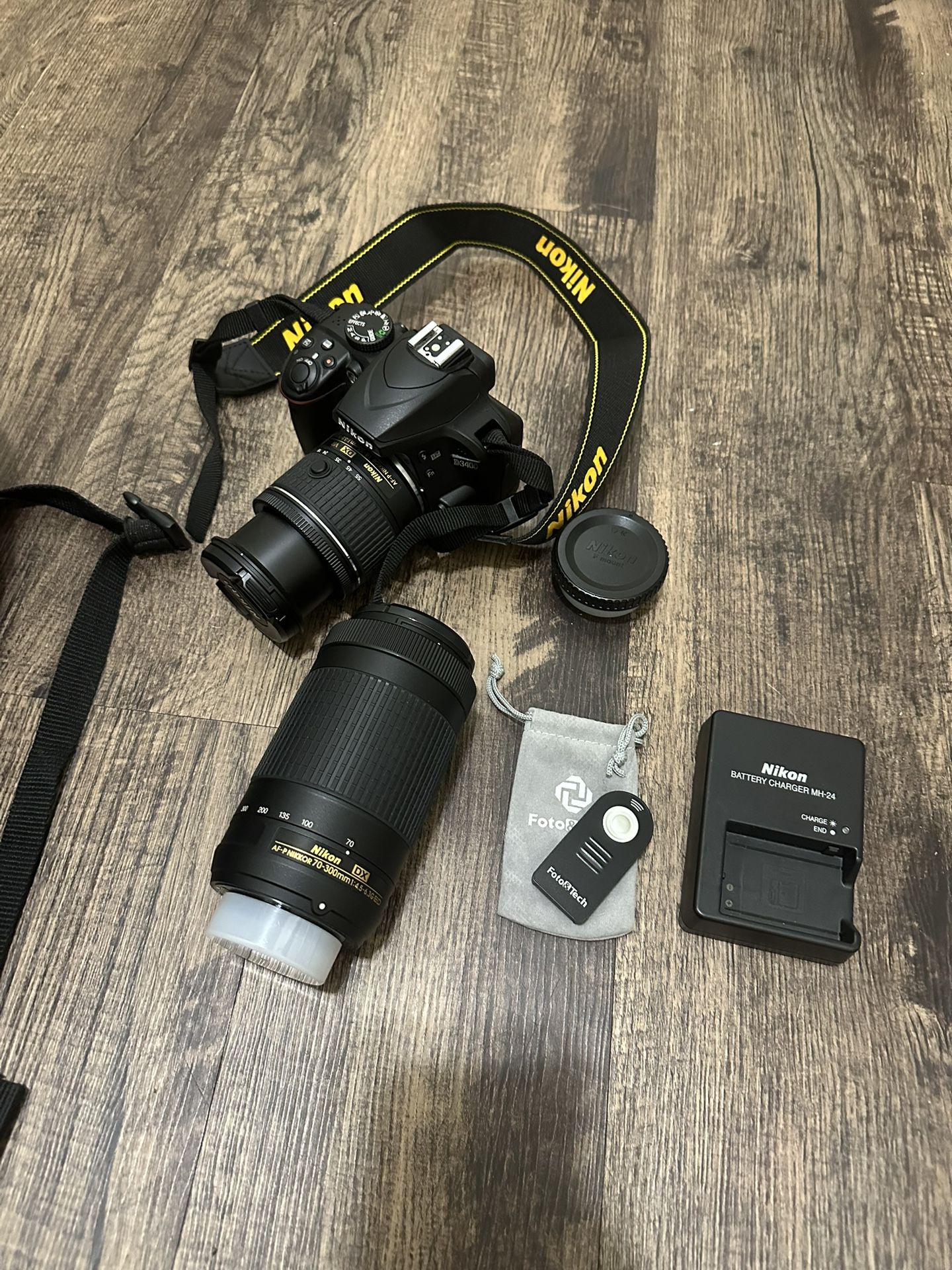 Nikon D3400 DSLR camera w/ accessories