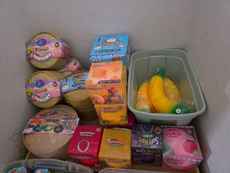 Jumbo Squishys, Dumplings & More!