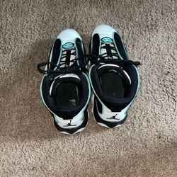 Jordan pro strong tiffany, size 7 grade school ( NO BOX )