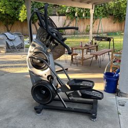 bowflex max trainer M7