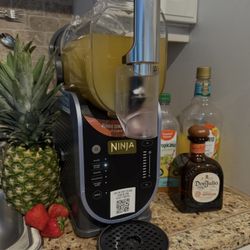 Ninja Slushi w/ 5 Settings (88 oz.)