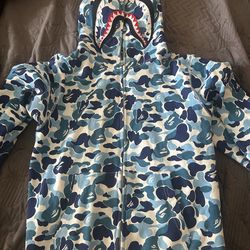 Size small bape hoodie