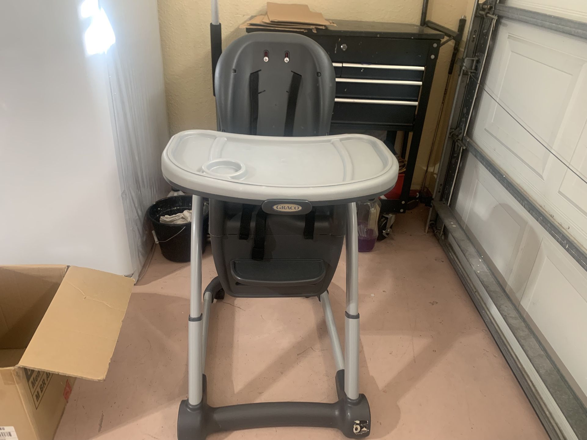 Greco High Chair