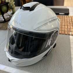 Sena Outrush Helmet - Size M