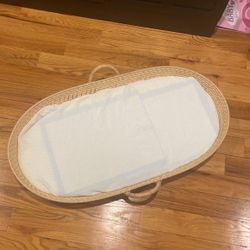 Sacred bundle Australia Rattan Change Basket Baby 