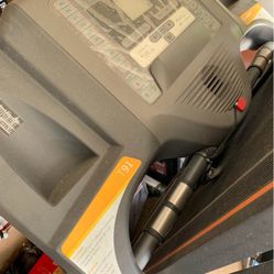 Brand new horizon T91 treadmill