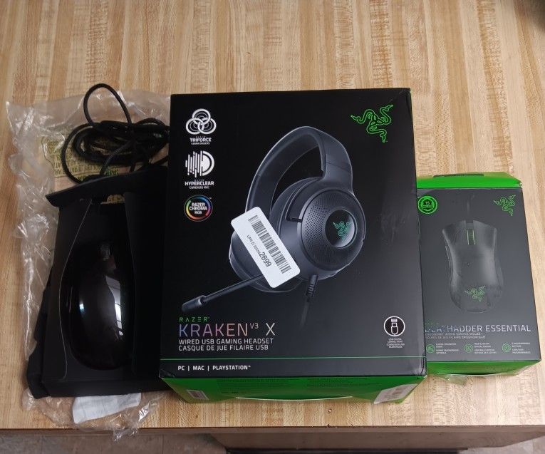 Razer Headset And 2 Razer Mouse