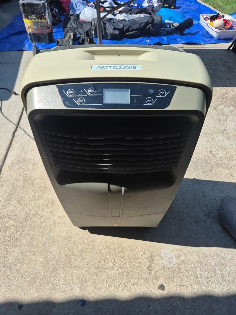 Arctic Cooler